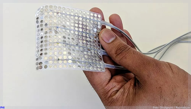 Cientistas criam implante que transforma sinais cerebrais em fala