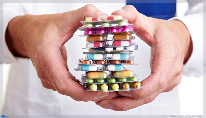 Visando ao lucro, farmacêuticas dedicam esforços aos mais pobres