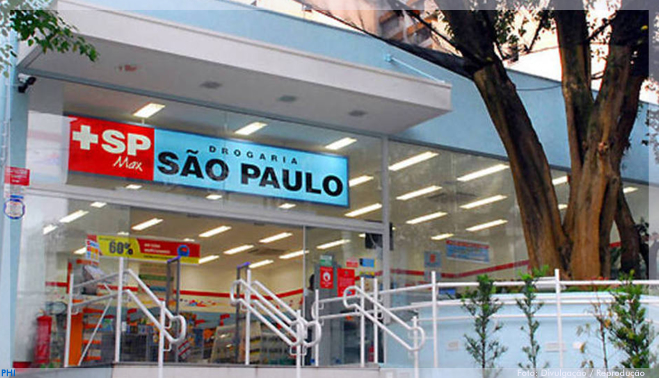 Femsa passa a deter 100% das ações em rede de farmácias